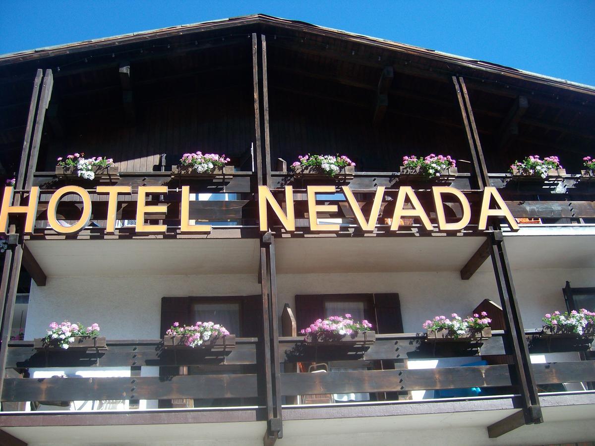 Nevada Hotel Campitello di Fassa